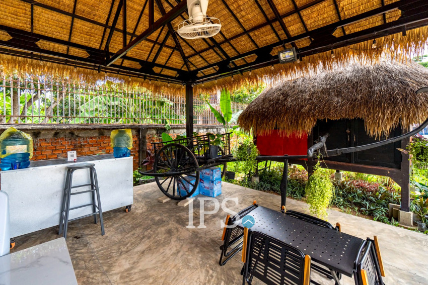 1400Sqm Commercial Land and Bar For Rent - Kouk Chork, Siem Reap