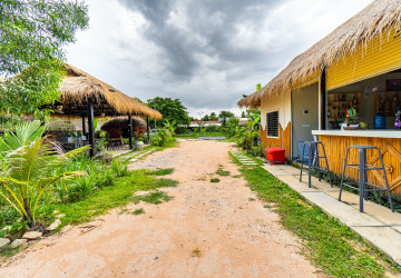 1400Sqm Commercial Land and Bar For Rent - Kouk Chork, Siem Reap thumbnail