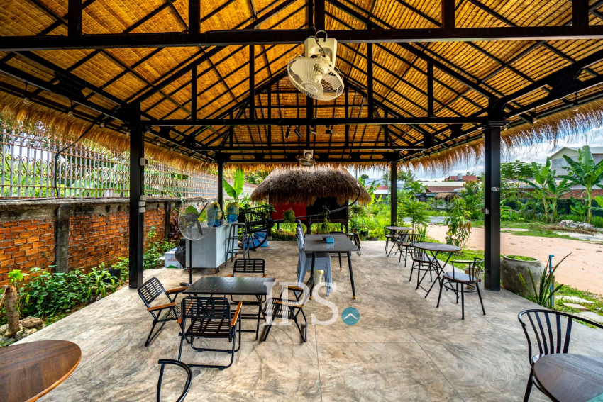 1400Sqm Commercial Land and Bar For Rent - Kouk Chork, Siem Reap