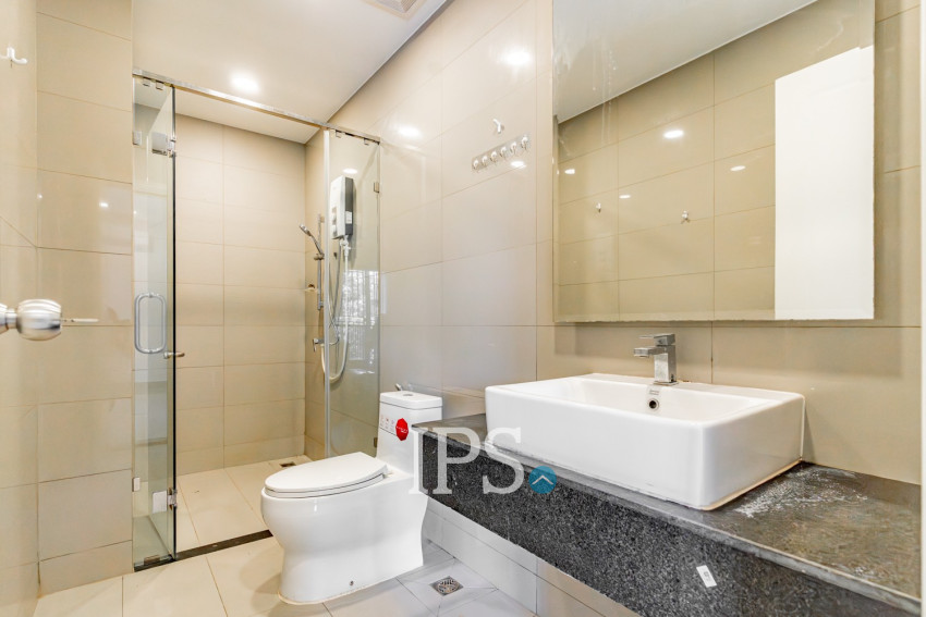 4 Bedroom Link Villa For Rent - Chip Mong 598, Chrang Chamres 1, Phnom Penh
