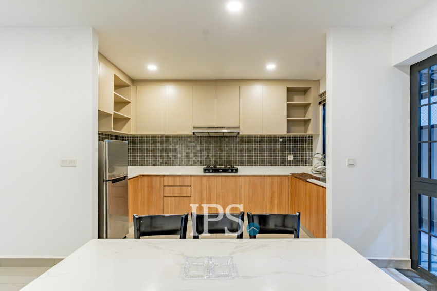 4 Bedroom Link Villa For Rent - Chip Mong 598, Chrang Chamres 1, Phnom Penh