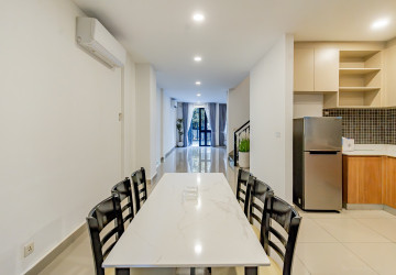 4 Bedroom Link Villa For Rent - Chip Mong 598, Chrang Chamres 1, Phnom Penh thumbnail