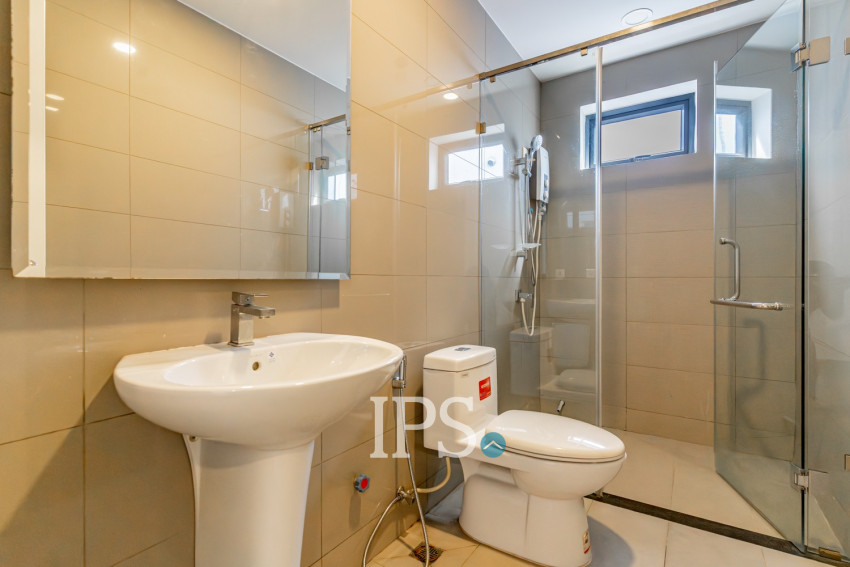 4 Bedroom Link Villa For Rent - Chip Mong 598, Chrang Chamres 1, Phnom Penh