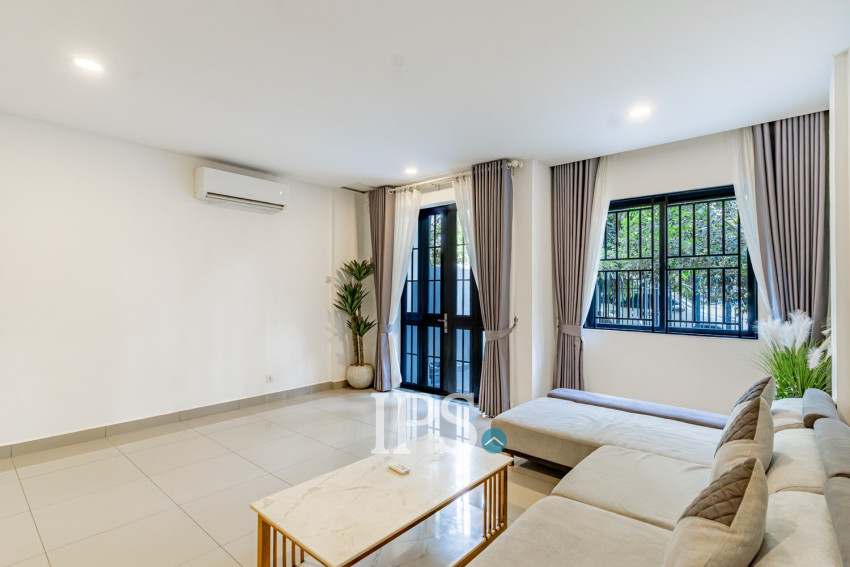 4 Bedroom Link Villa For Rent - Chip Mong 598, Chrang Chamres 1, Phnom Penh