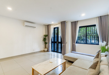 4 Bedroom Link Villa For Rent - Chip Mong 598, Chrang Chamres 1, Phnom Penh thumbnail