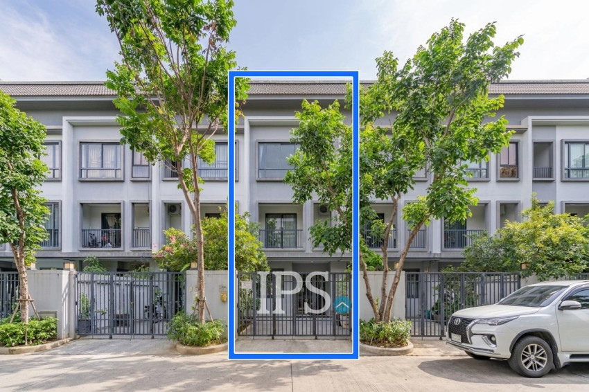 4 Bedroom Link Villa For Rent - Chip Mong 598, Chrang Chamres 1, Phnom Penh