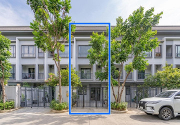 4 Bedroom Link Villa For Rent - Chip Mong 598, Chrang Chamres 1, Phnom Penh thumbnail
