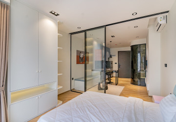 1 Bedroom Condo For Rent - Time Square 5, BKK1, Phnom Penh thumbnail