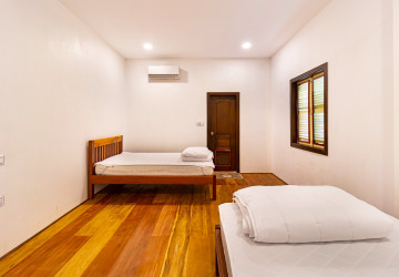 2 Bedroom House For Rent - Sangkat Siem Reap, Siem Reap thumbnail