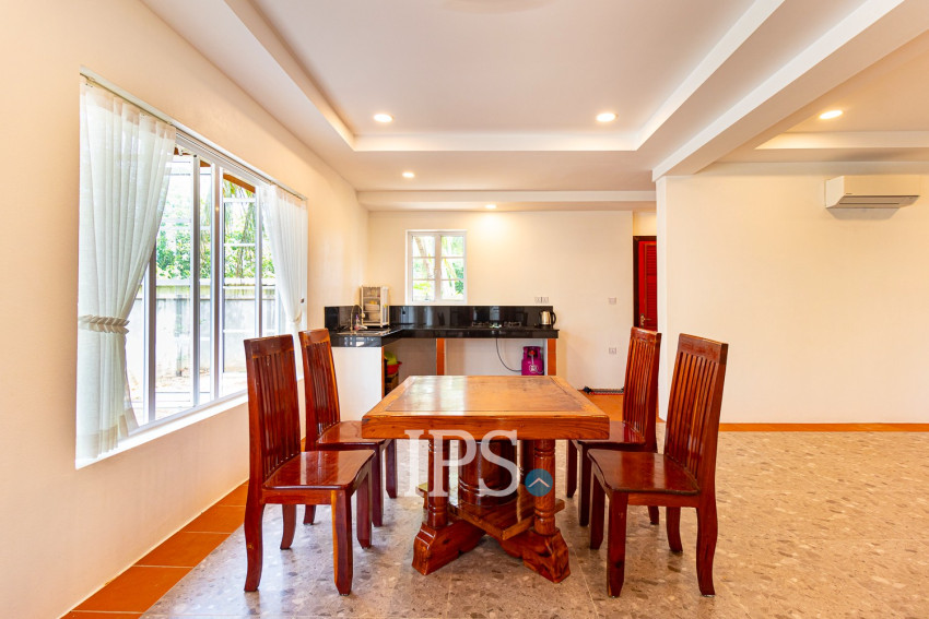 2 Bedroom House For Rent - Sangkat Siem Reap, Siem Reap