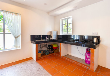 2 Bedroom House For Rent - Sangkat Siem Reap, Siem Reap thumbnail