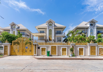 5 Bedroom Villa For Rent - Nirouth, Phnom Penh thumbnail