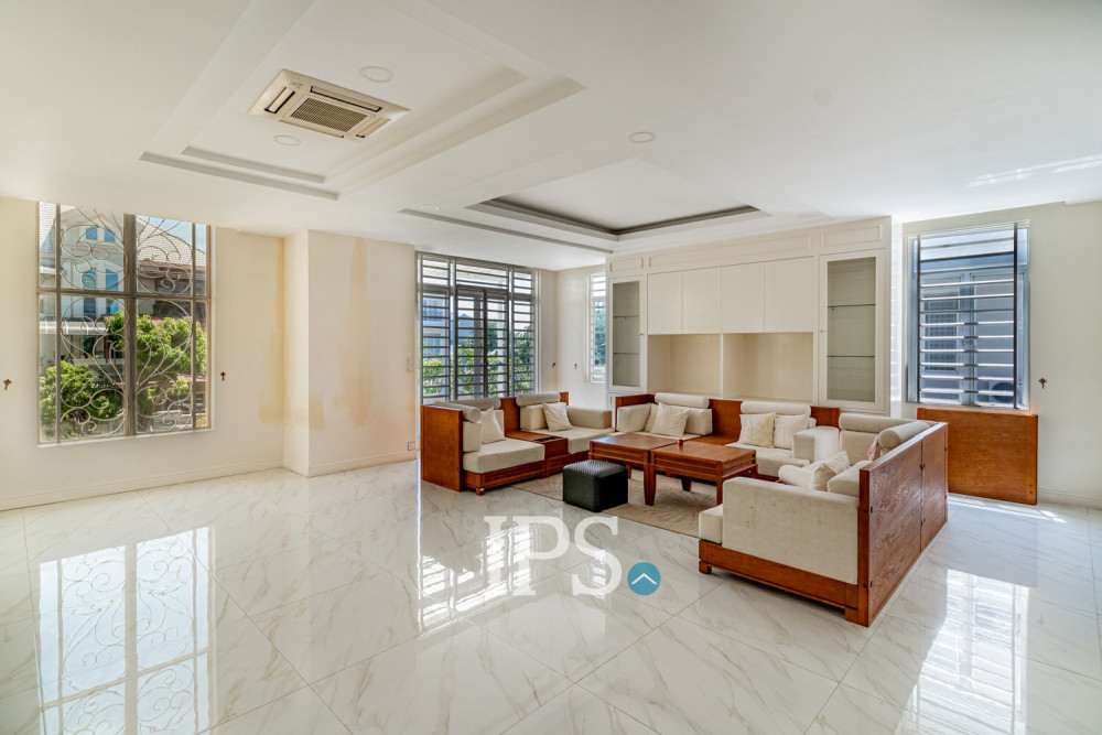 5 Bedroom Villa For Rent - Nirouth, Phnom Penh - Image 13 5 Bedroom Villa For Rent - Nirouth, Phnom Penh - Image 13