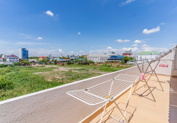 5 Bedroom Villa For Rent - Nirouth, Phnom Penh thumbnail
