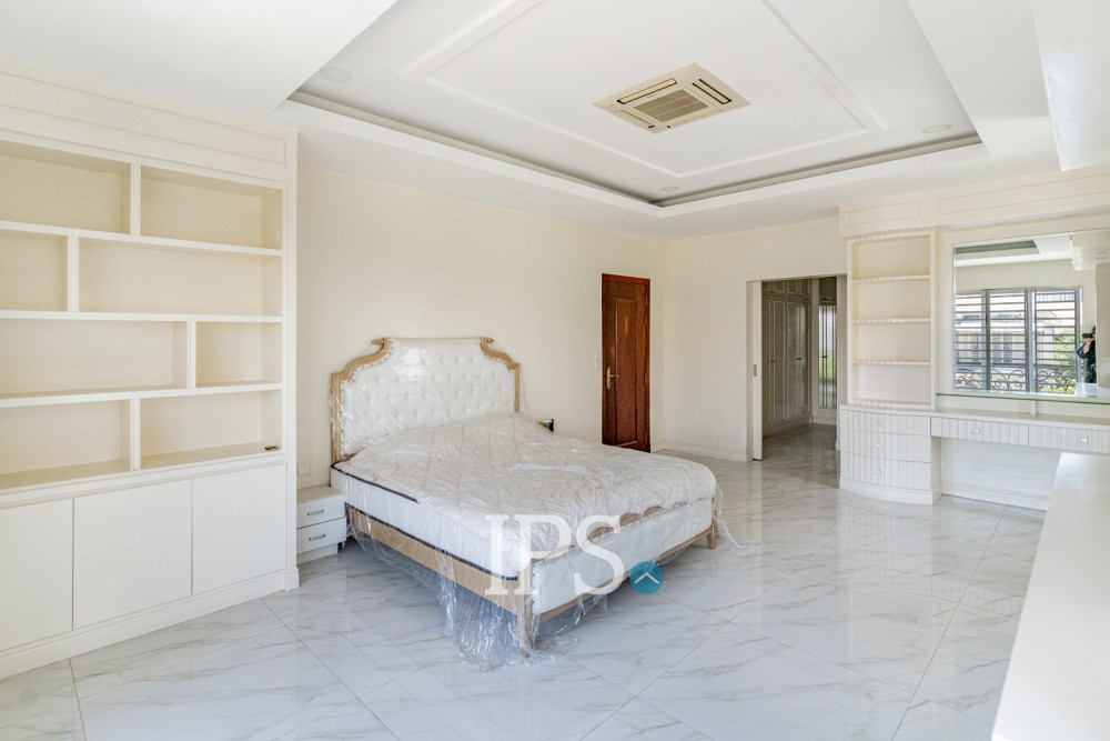 5 Bedroom Villa For Rent - Nirouth, Phnom Penh - Image 21 5 Bedroom Villa For Rent - Nirouth, Phnom Penh - Image 21