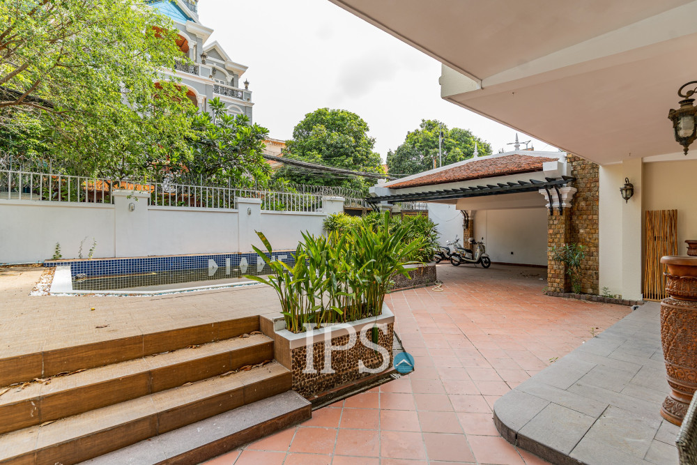 15 Bedroom Commercial Building For Sale - BKK1, Phnom Penh - Image 28