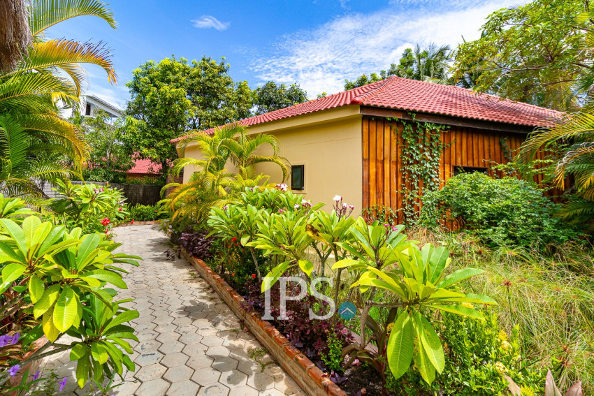 3 Bedroom Compound Villa For Rent - Sala Kamreuk, Siem Reap