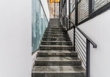 126 Sqm Retail Space For Rent - BKK1, Phnom Penh thumbnail