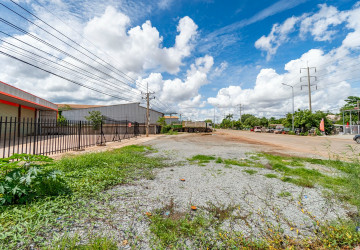 4,000 Sqm Warehouse For Rent - Sala Kamreuk, Siem Reap thumbnail