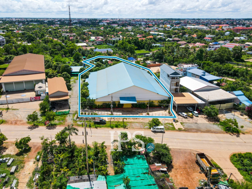 2600 Sqm Warehouse For Rent - Sala Kamreuk, Siem Reap