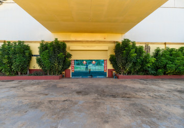 2600 Sqm Warehouse For Rent - Sala Kamreuk, Siem Reap thumbnail