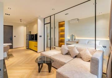 1 Bedroom Condo For Rent - Time Square 306, BKK1, Phnom Penh thumbnail