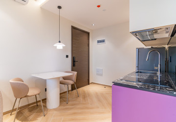 1 Bedroom Condo For Rent - Time Square 306, BKK1, Phnom Penh thumbnail