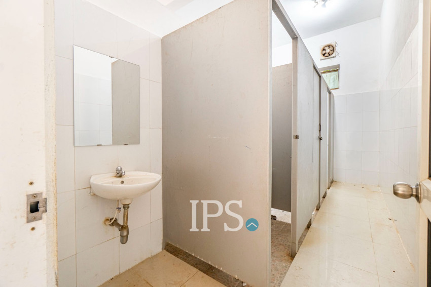 252 Sqm Office Space For Rent - Sala Kamreuk, Siem Reap