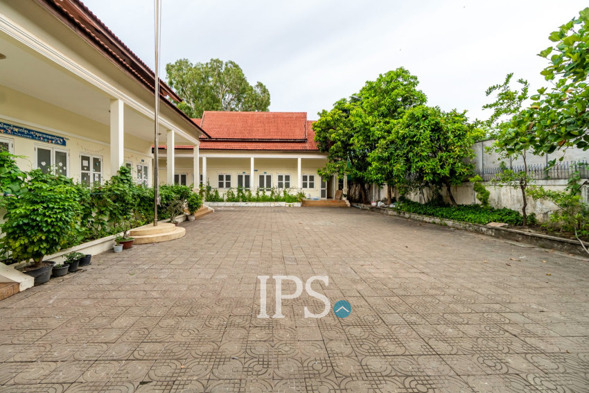 252 Sqm Office Space For Rent - Sala Kamreuk, Siem Reap