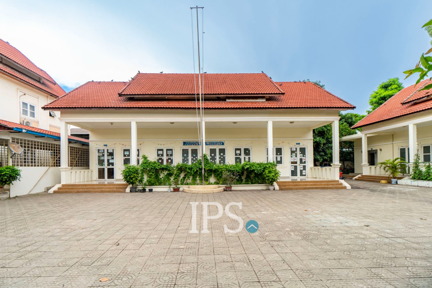 252 Sqm Office Space For Rent - Sala Kamreuk, Siem Reap