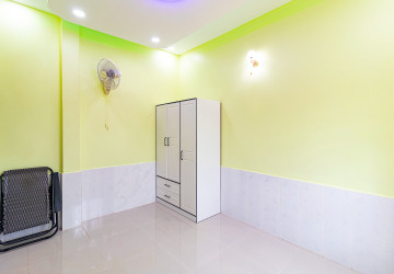2 Bedroom Apartment  For Rent - Sala Kamreuk, Siem Reap thumbnail