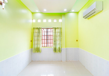 2 Bedroom Apartment  For Rent - Sala Kamreuk, Siem Reap thumbnail