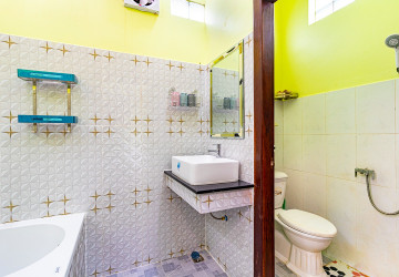 2 Bedroom Apartment  For Rent - Sala Kamreuk, Siem Reap thumbnail