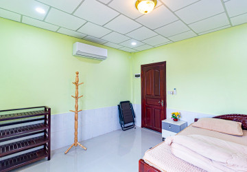 1 Bedroom Apartment  For Rent - Sala Kamreuk, Siem Reap thumbnail