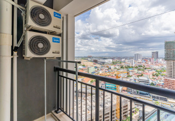 1 Bedroom Condo For Rent - The Pinnacle, Tonle Bassac, Phnom Penh thumbnail