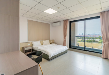 2 Bedroom Serviced Apartment For Rent - Chrang Chamres 1, Phnom Penh thumbnail
