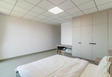 2 Bedroom Serviced Apartment For Rent - Chrang Chamres 1, Phnom Penh thumbnail