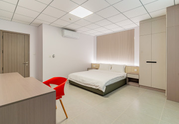 2 Bedroom Serviced Apartment For Rent - Chrang Chamres 1, Phnom Penh thumbnail