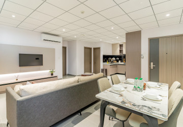 2 Bedroom Serviced Apartment For Rent - Chrang Chamres 1, Phnom Penh thumbnail
