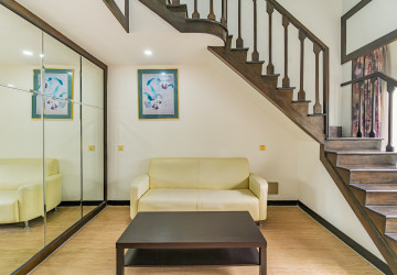 36 Sqm Office Space For Rent - Chakto Mukh, Phnom Penh thumbnail