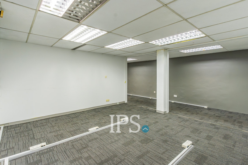 112.8 Sqm Office Space For Rent - Chakto Mukh, Phnom Penh