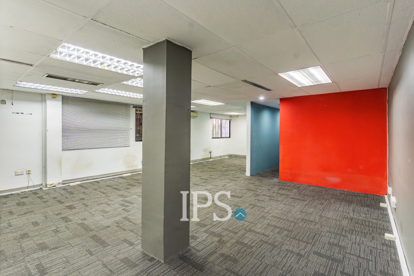 112.8 Sqm Office Space For Rent - Chakto Mukh, Phnom Penh