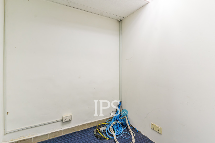112.8 Sqm Office Space For Rent - Chakto Mukh, Phnom Penh
