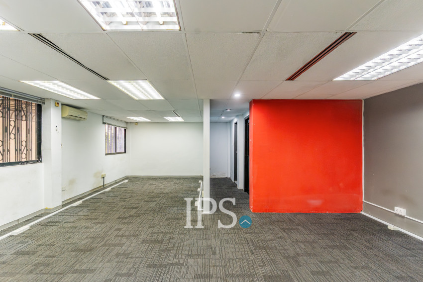 112.8 Sqm Office Space For Rent - Chakto Mukh, Phnom Penh