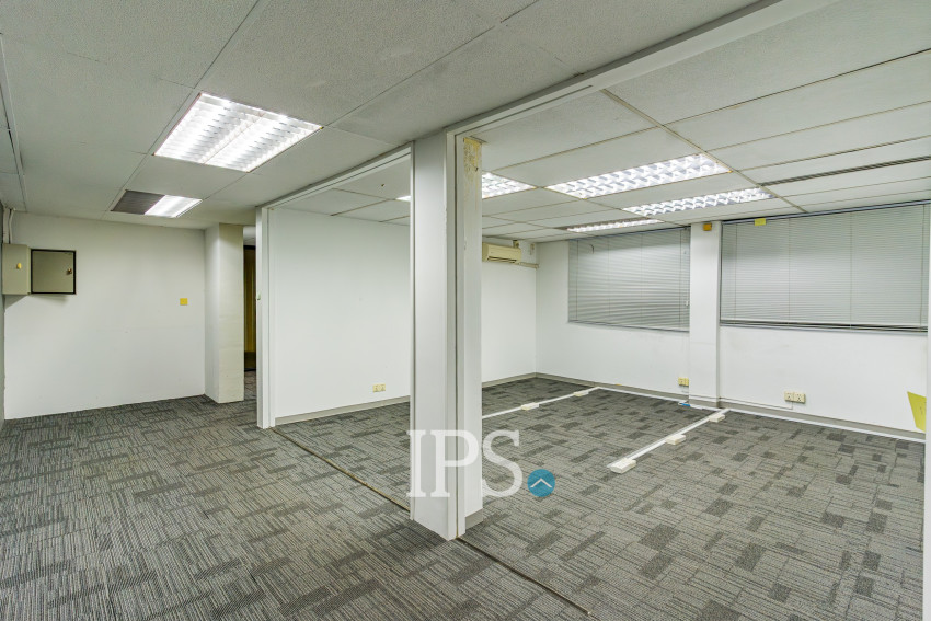 112.8 Sqm Office Space For Rent - Chakto Mukh, Phnom Penh