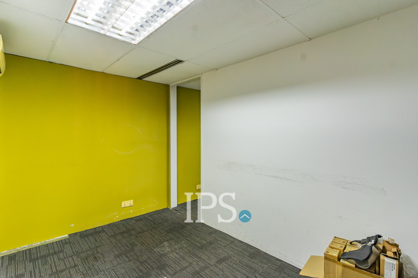 112.8 Sqm Office Space For Rent - Chakto Mukh, Phnom Penh