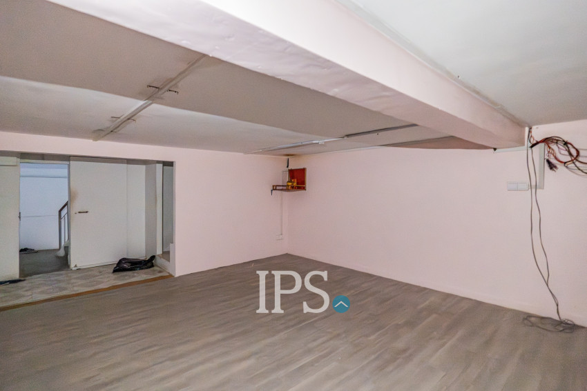 3 Bedroom Shophouse For Rent - Mittapheap, Phnom Penh