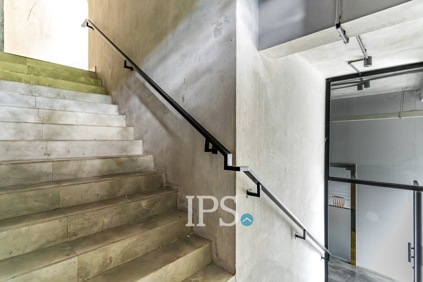 4 Bedroom Double Shophouse For Rent - Tonle Bassac, Phnom Penh
