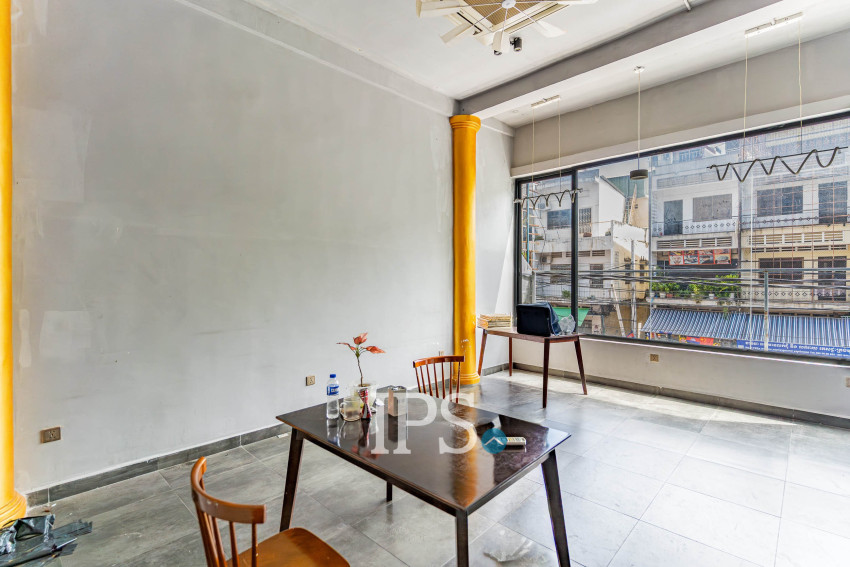 4 Bedroom Double Shophouse For Rent - Tonle Bassac, Phnom Penh