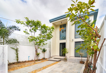 2 Bedroom Villa  For Rent - Sala Kamreuk, Siem Reap thumbnail